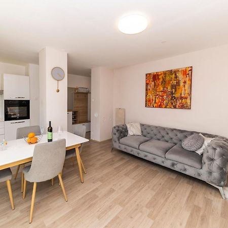 Ferienwohnung Apartman Morena Zadar Exterior foto
